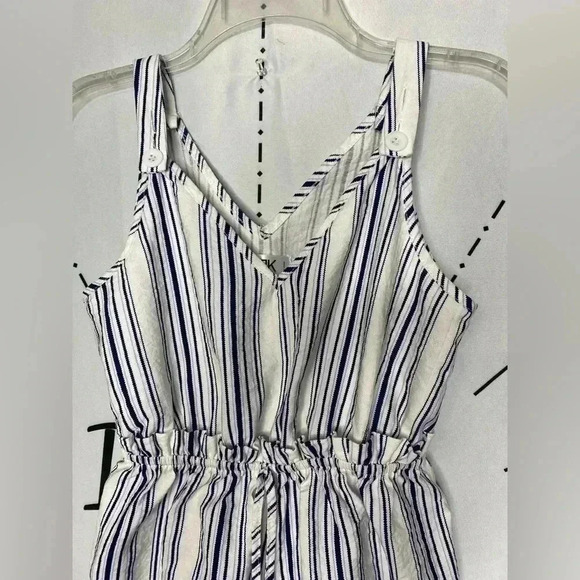 LF Seek the Label Blue & White Striped Paper-bag Waist Romper - Picture 3 of 9